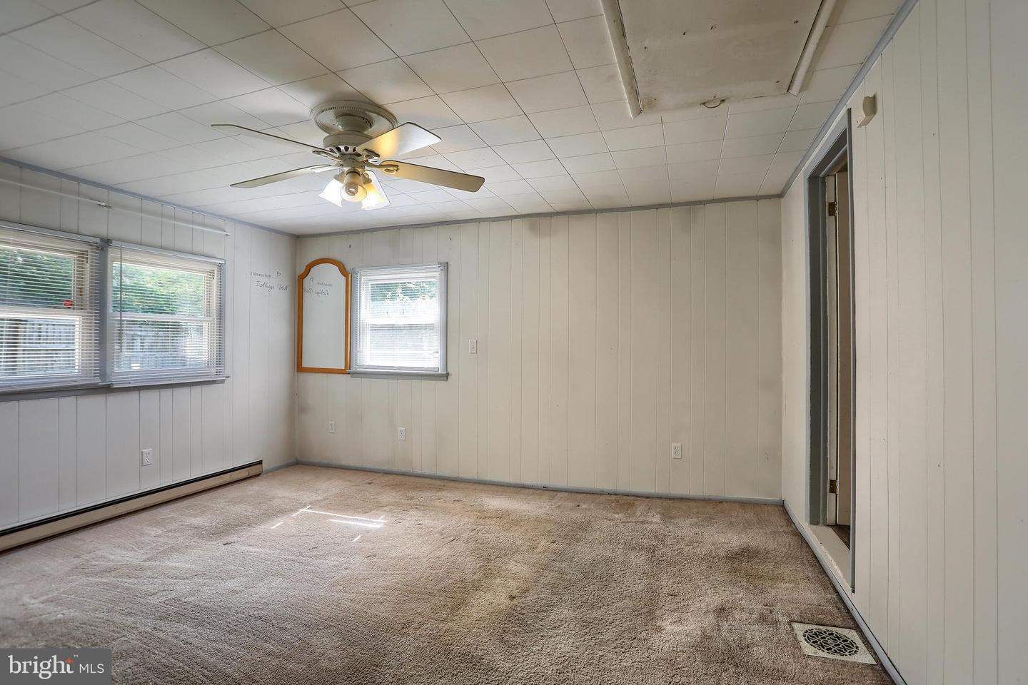 101 S 48th St Property Photo 19