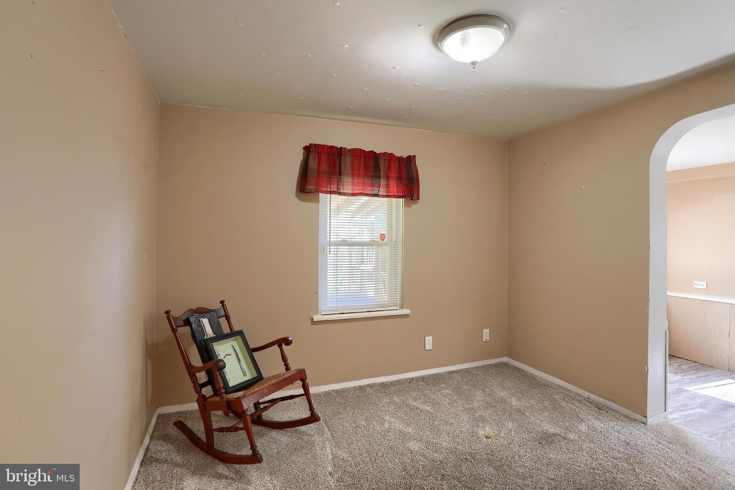 101 S 48th St Property Photo 24