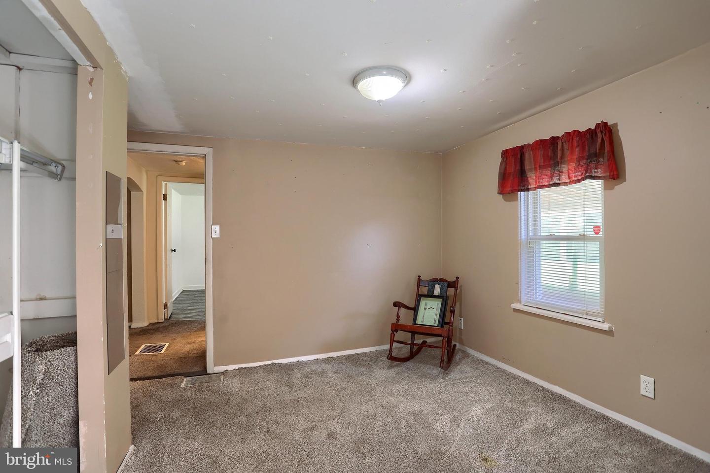 101 S 48th St Property Photo 26