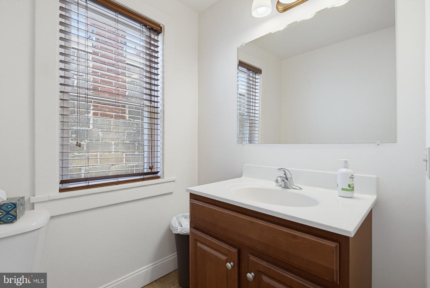 3429 Derry St Property Photo 10