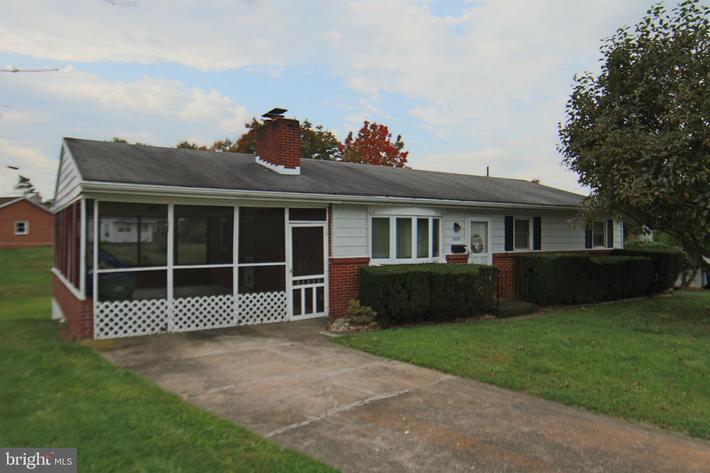 3335 TRINITY RD Property Photo 1