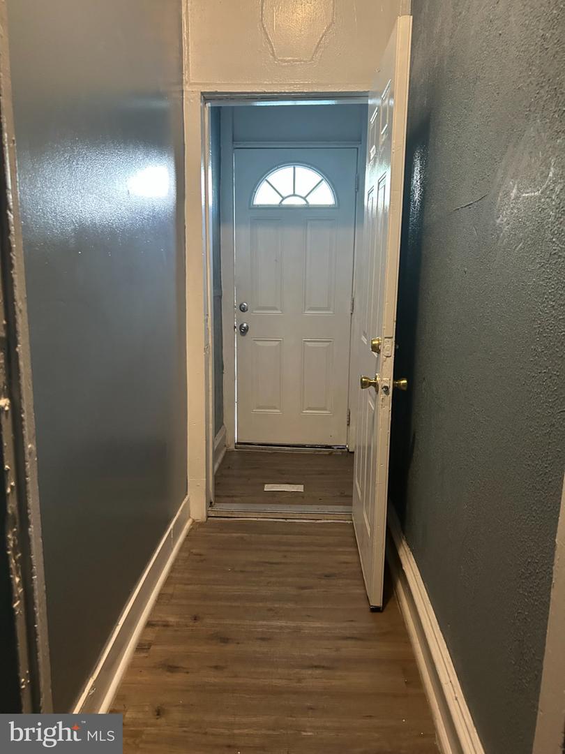 1811 Market St Property Photo 4