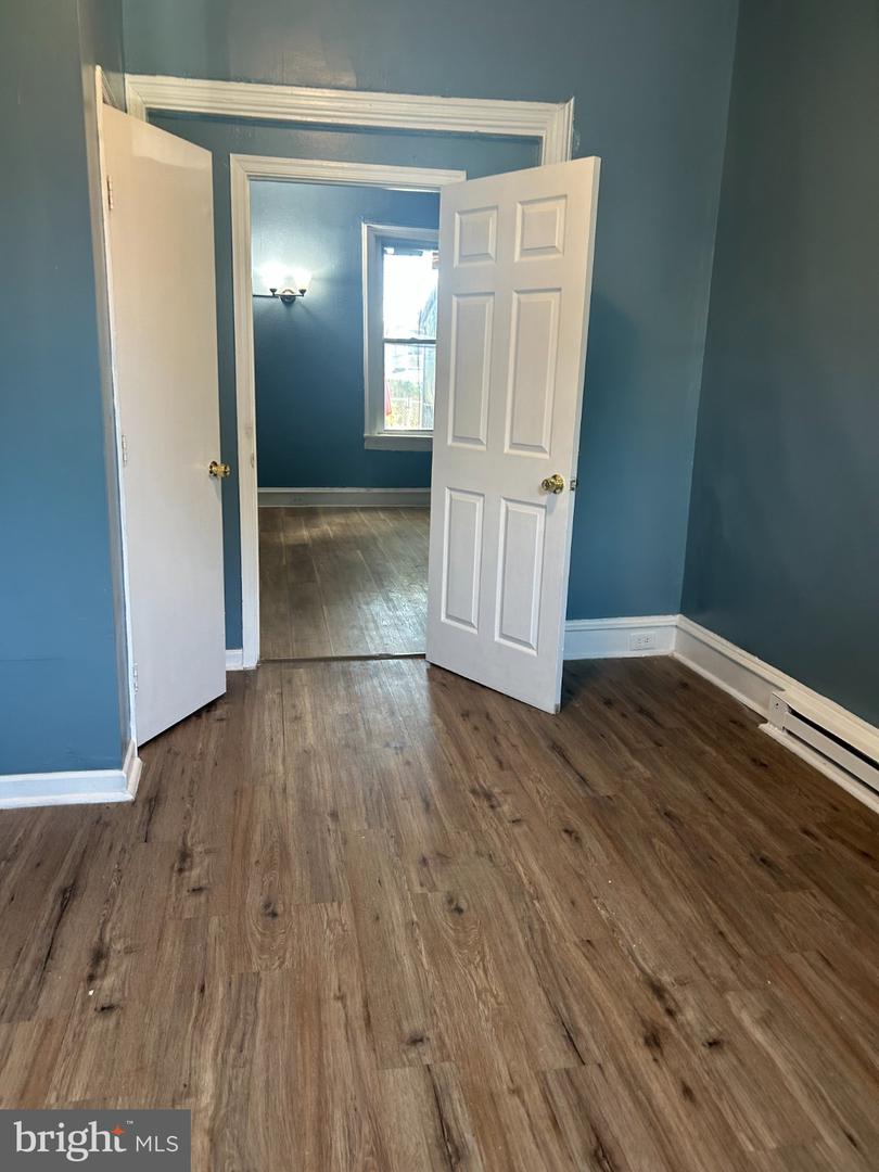 1811 Market St Property Photo 11