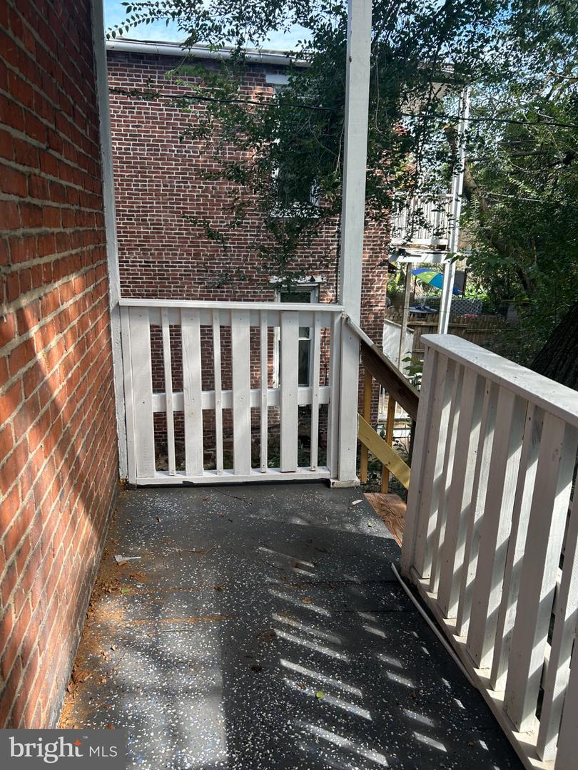 1811 Market St Property Photo 17