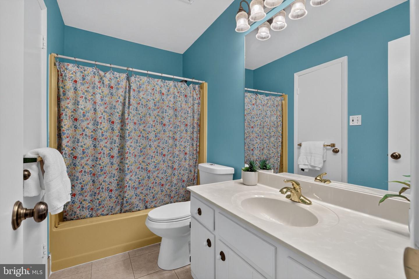 6545 Heatherfield Way Property Photo 17