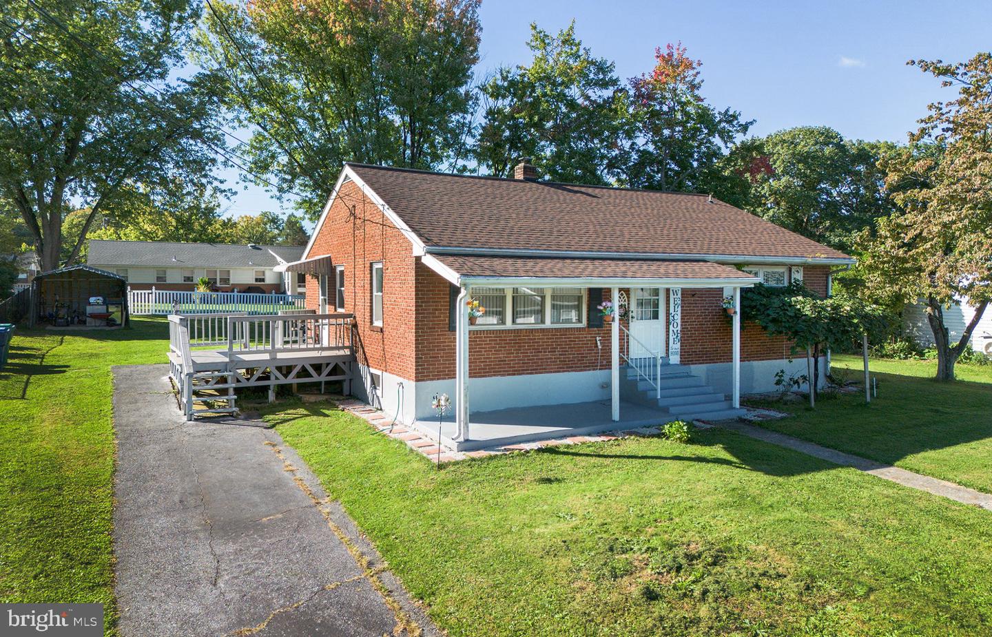 118 WAYNE DR Property Photo 1