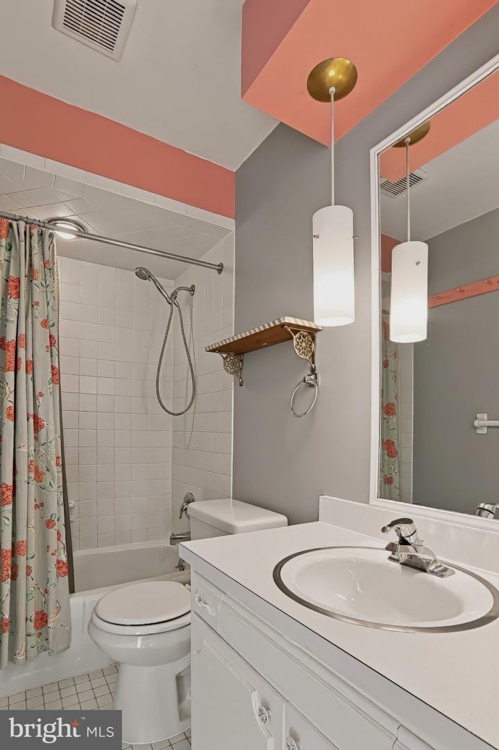 4426 Avon Dr Property Photo 36