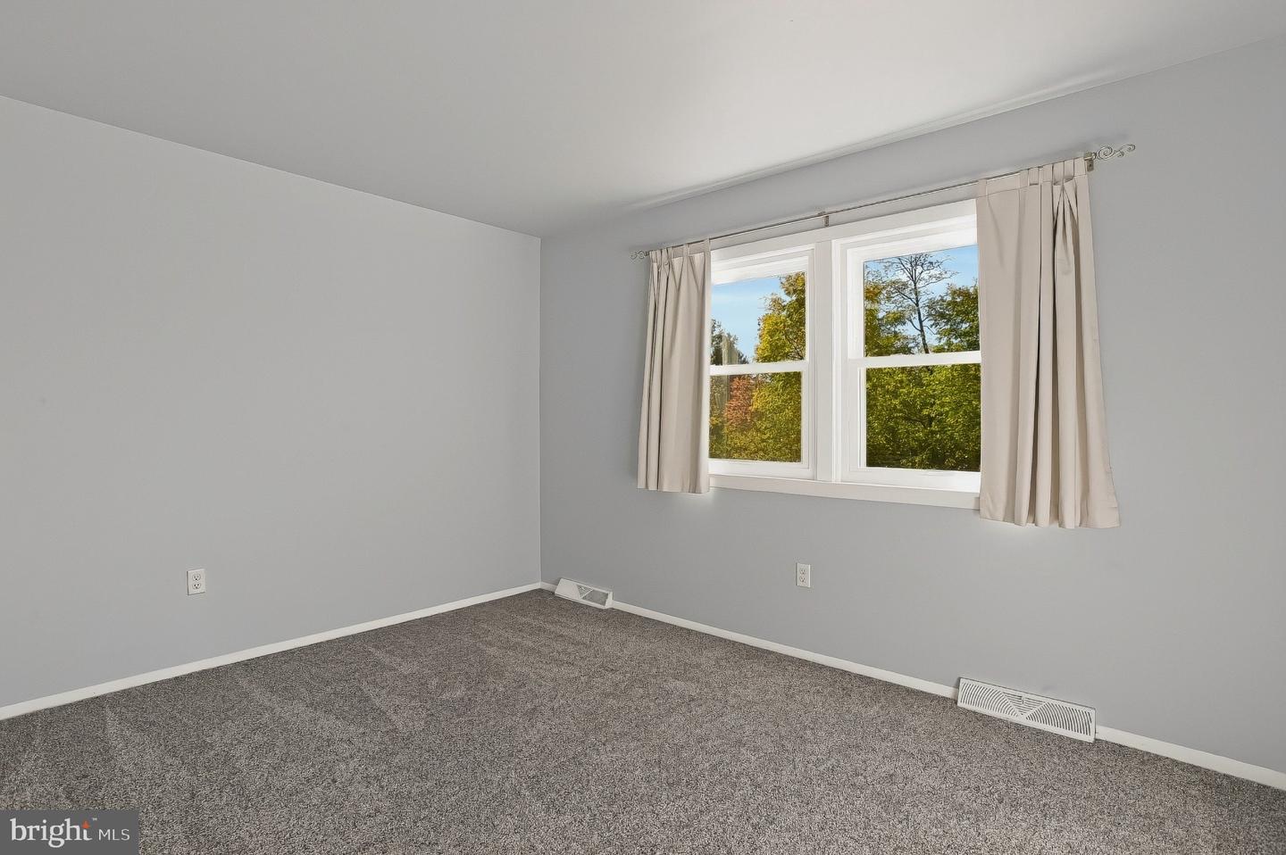 4426 Avon Dr Property Photo 37