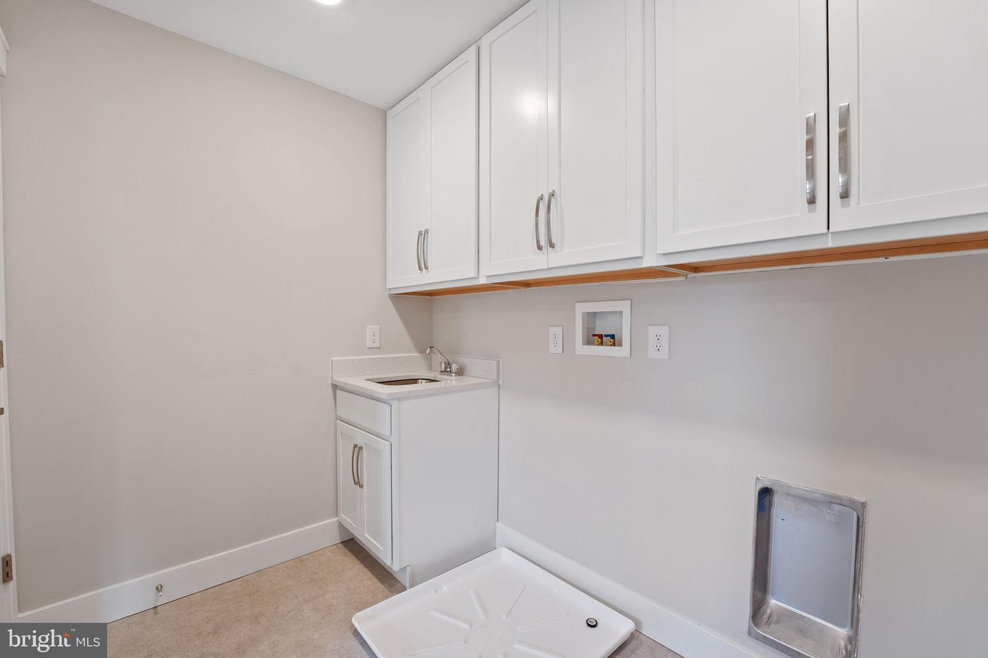 200 N Providence Road Property Photo 18