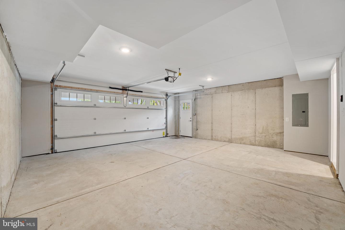 200 N Providence Road Property Photo 19