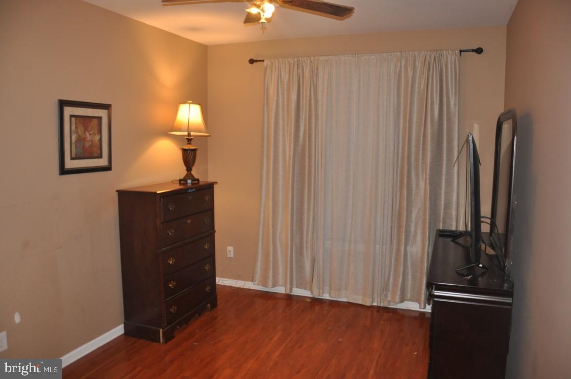 5103 Poplar St Property Photo 12