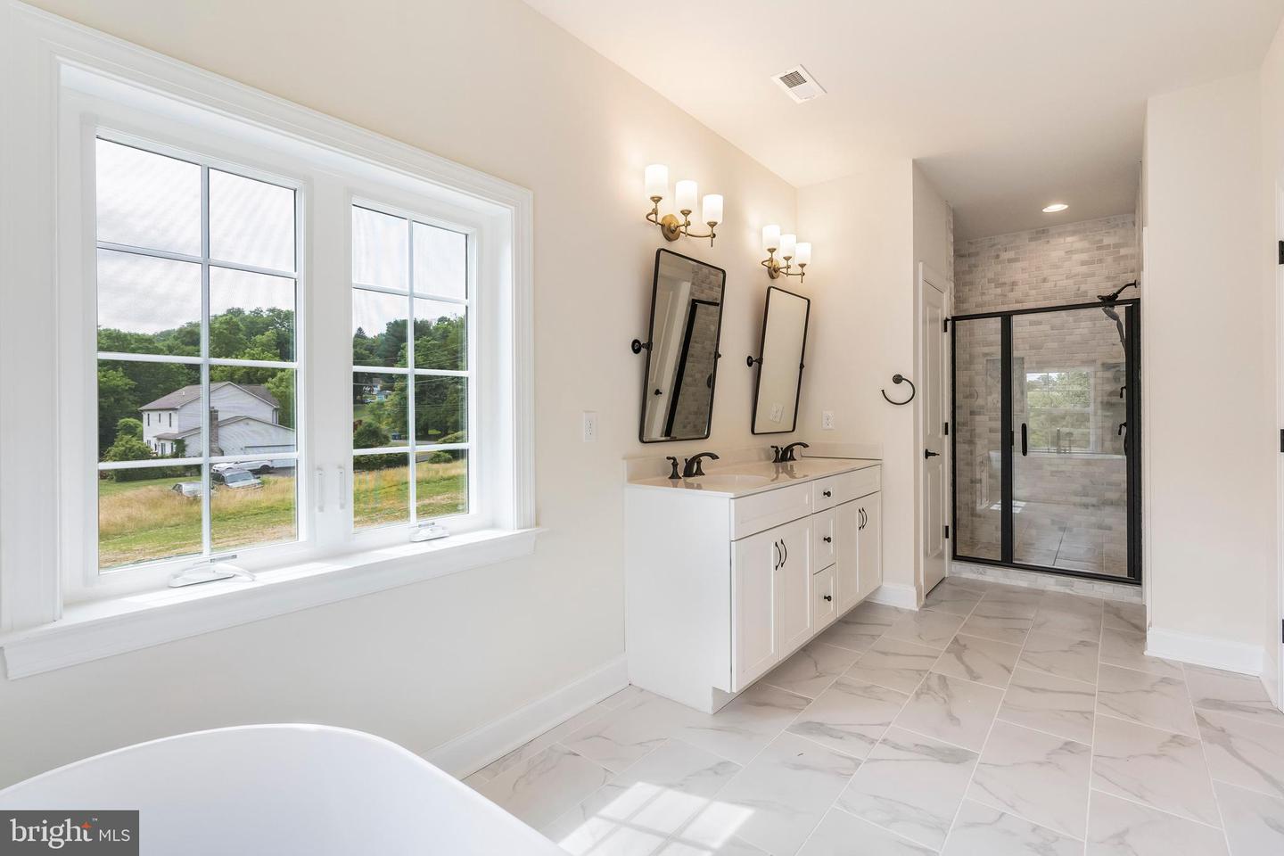 149 Governor Markham Property Photo 18