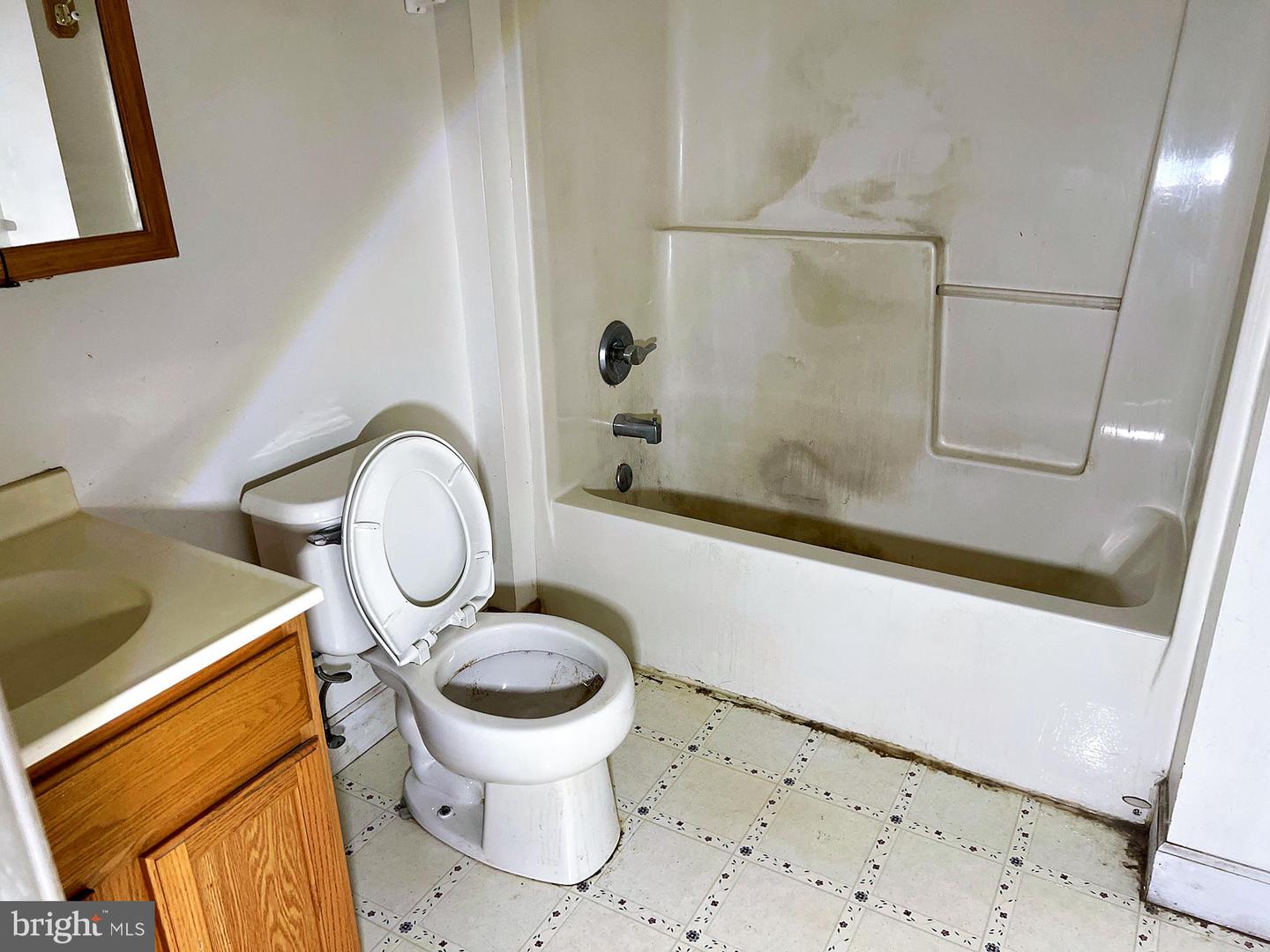 1000 Valleybrook Property Photo 20