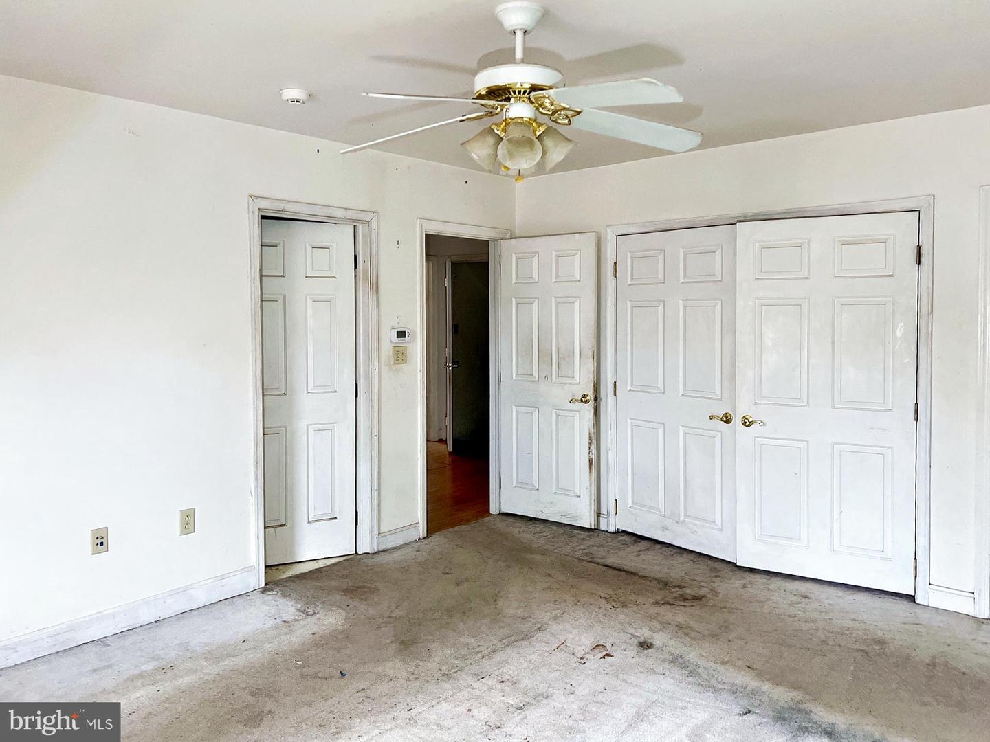 1000 Valleybrook Property Photo 22
