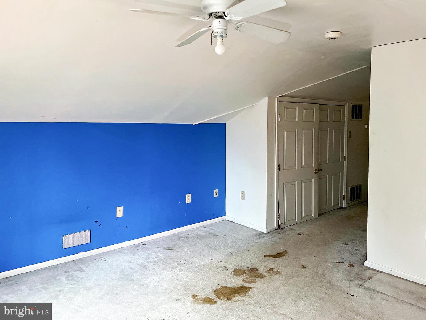 1000 Valleybrook Property Photo 23
