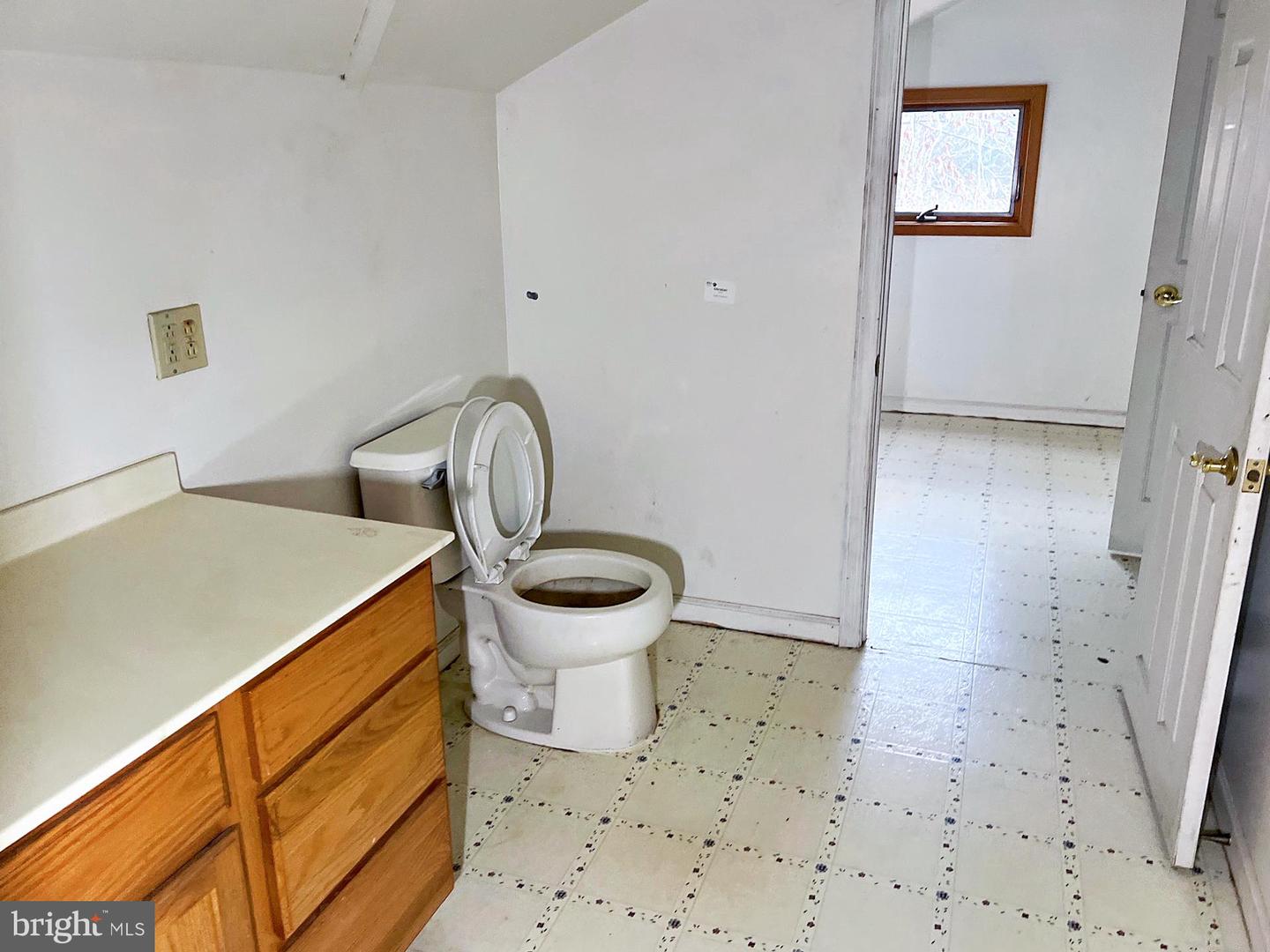 1000 Valleybrook Property Photo 25