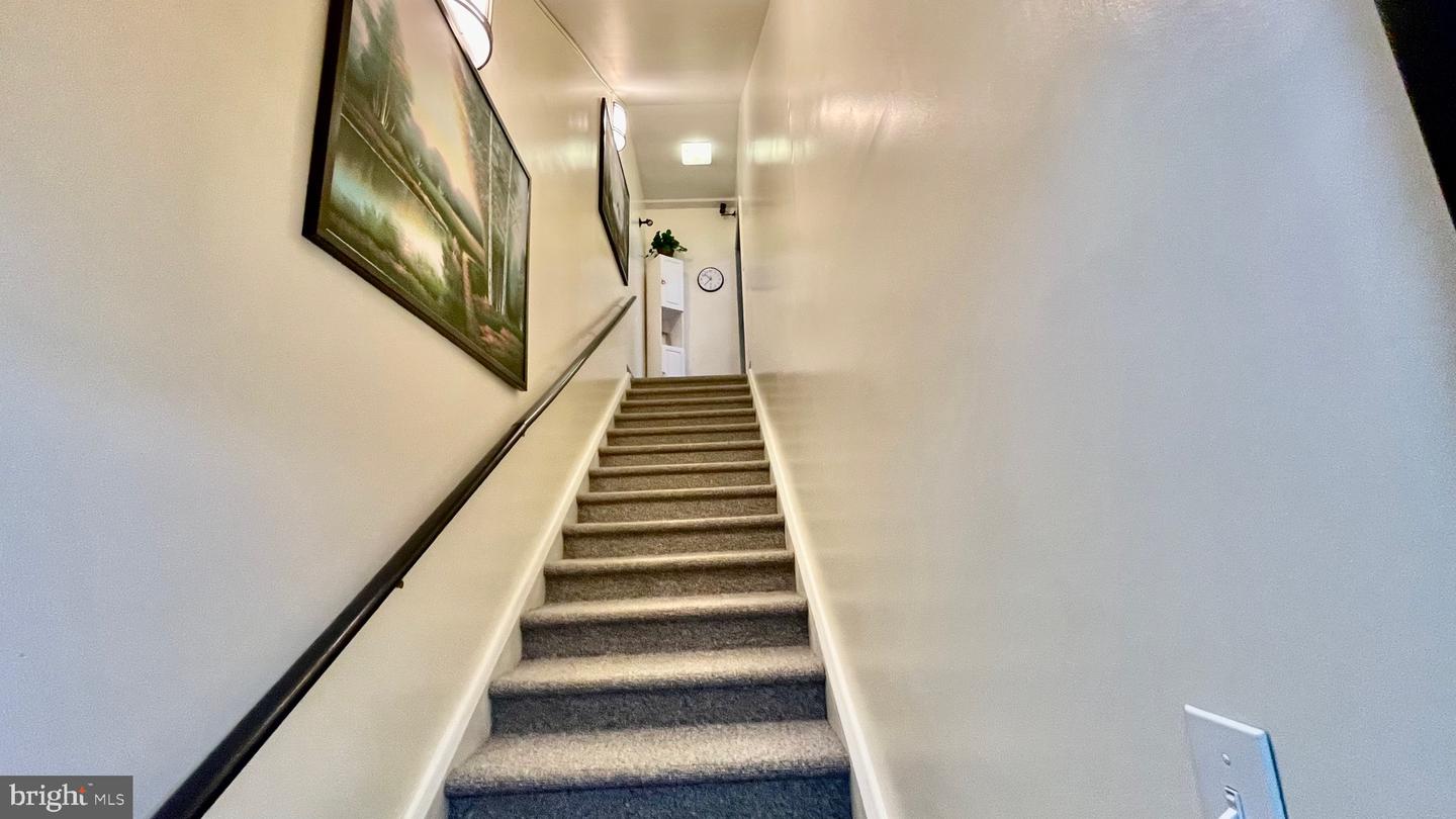 27 Regency Plz Property Photo 13