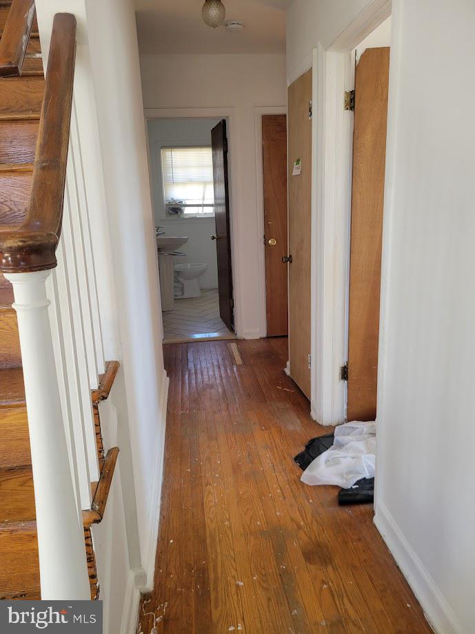 815 Clifton Ave Property Photo 3