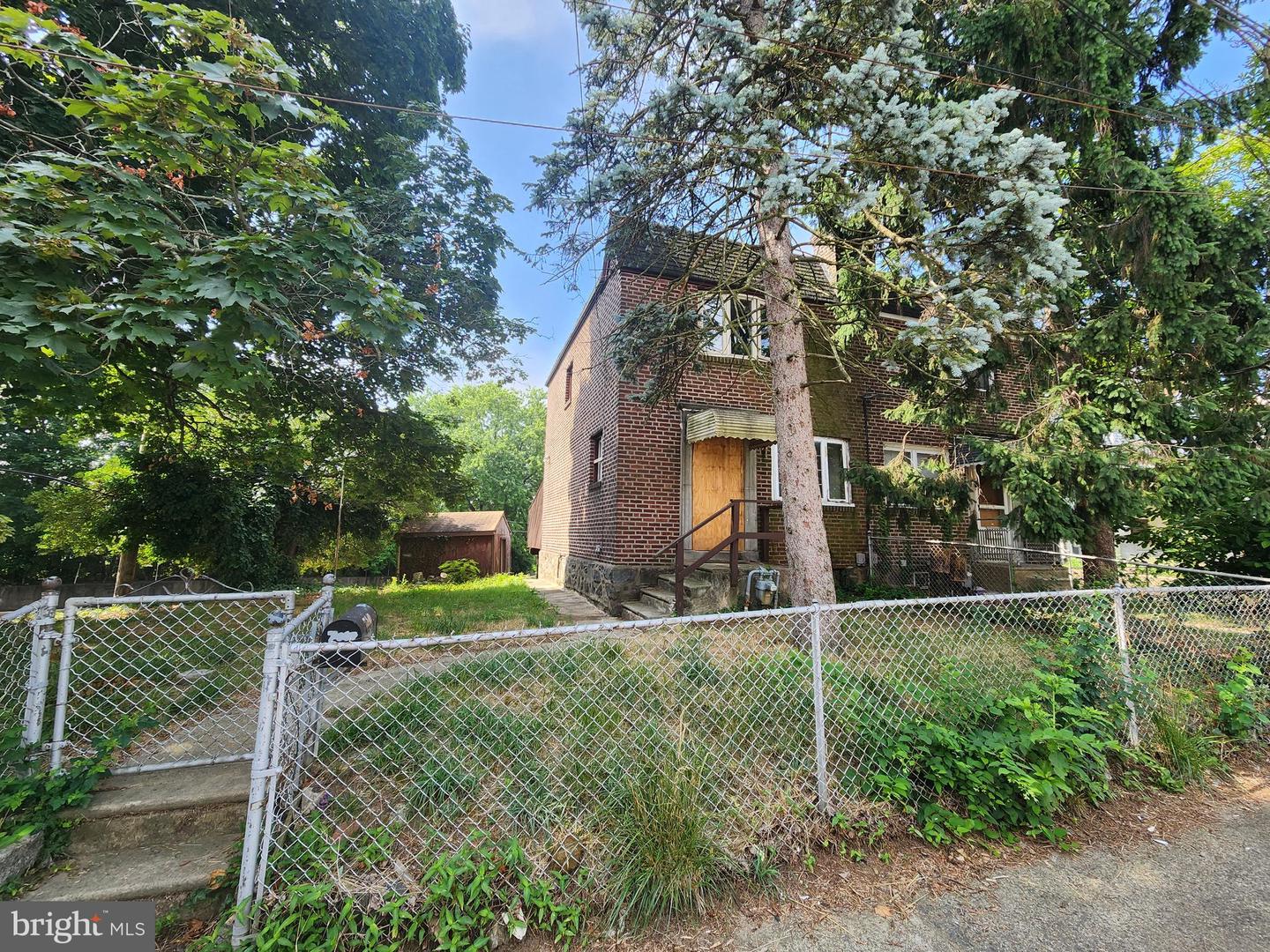 7000 Greenwood Ave Property Photo 1
