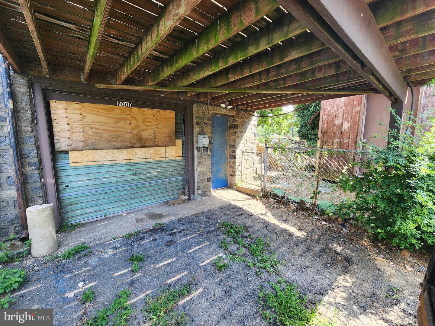 7000 Greenwood Ave Property Photo 10