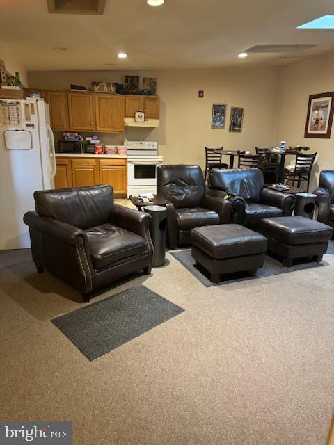 2738- 2740-e County Line Rd Property Photo 17