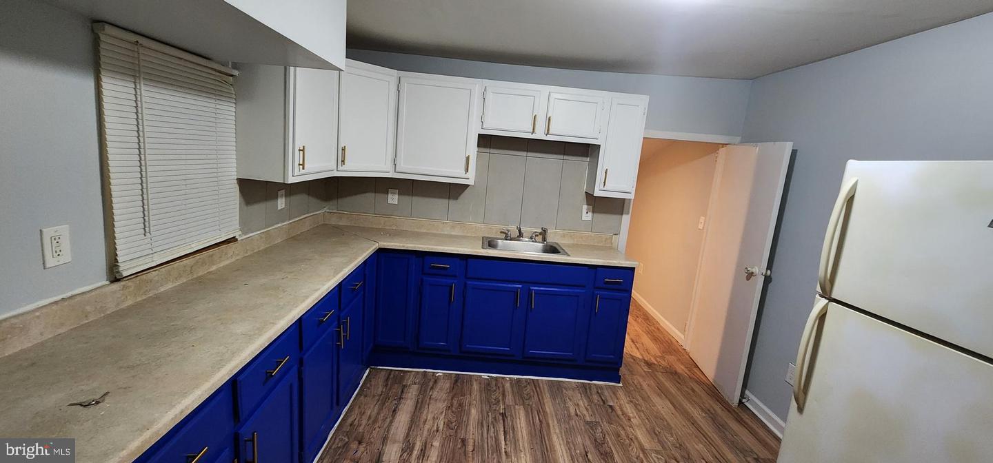220 Kerlin St Property Photo 4