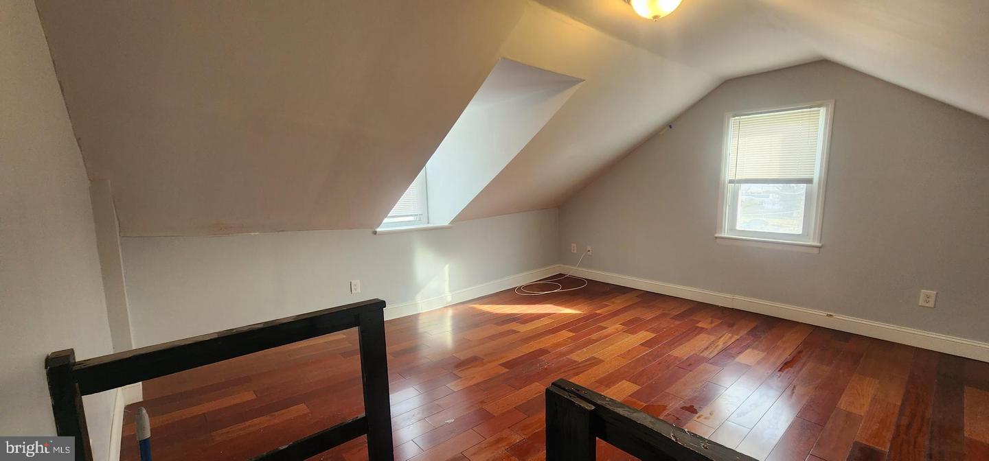 220 Kerlin St Property Photo 10