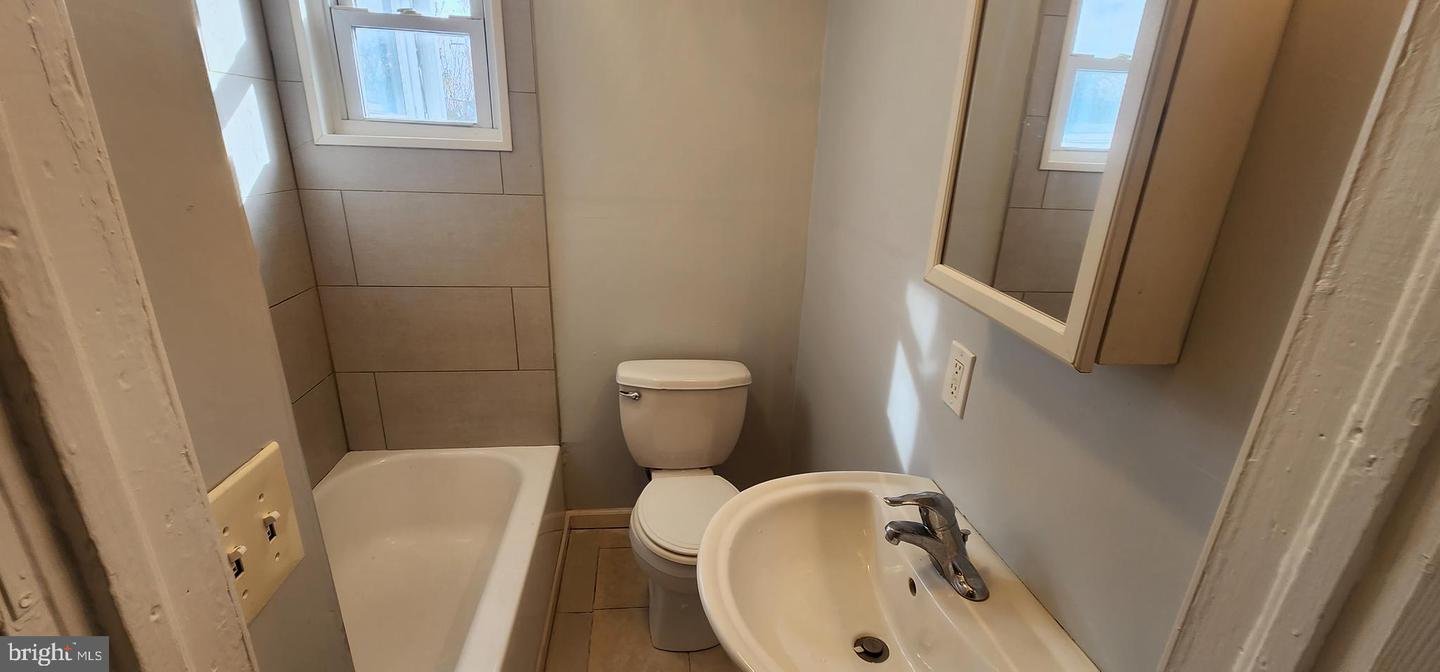220 Kerlin St Property Photo 17