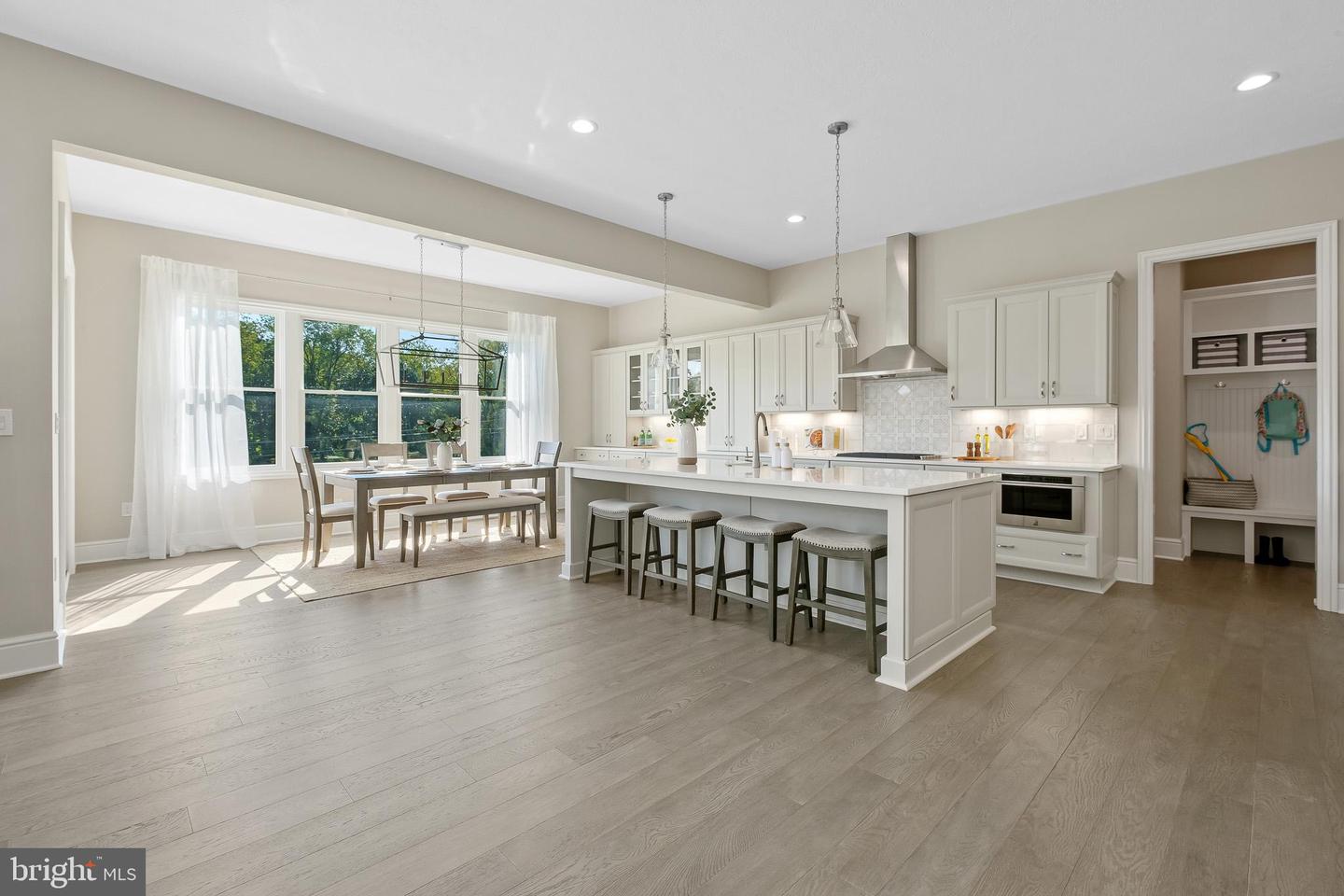 115 Bella Drive #bp Property Photo 3