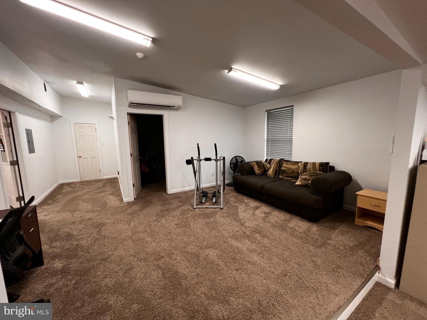 124 Watkin Ave Property Photo 4