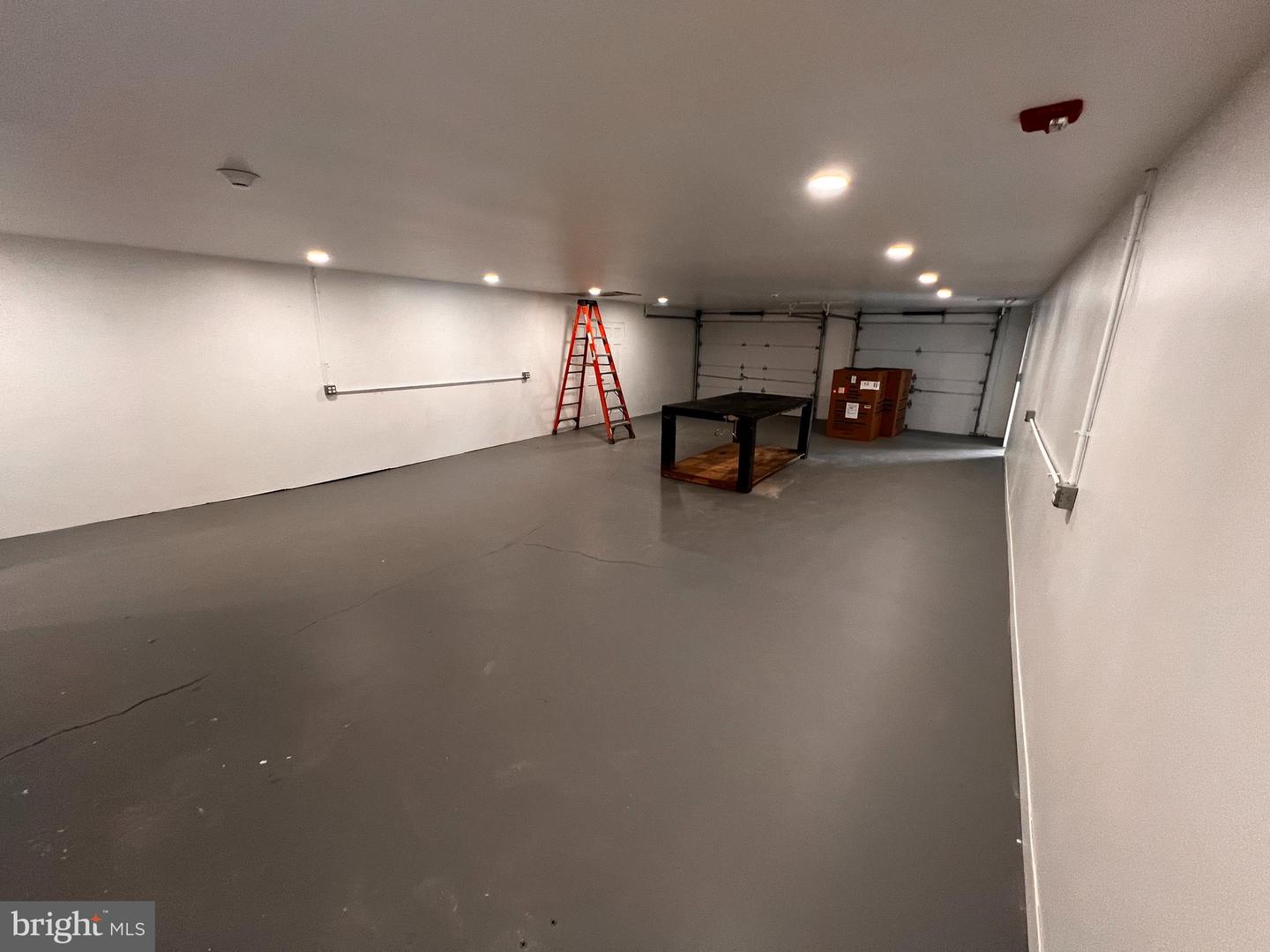 124 Watkin Ave Property Photo 12