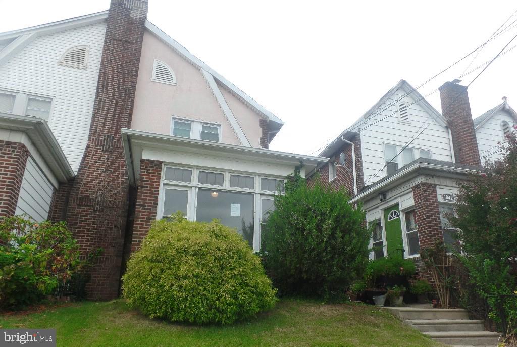 1044 Serrill Ave Property Photo