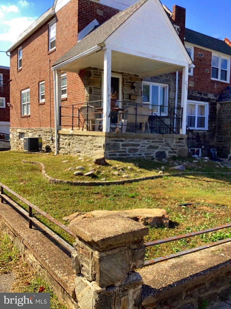 238 Barclay Rd Property Photo