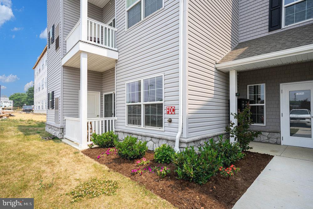 212 Harvin Way #212 Property Photo 2