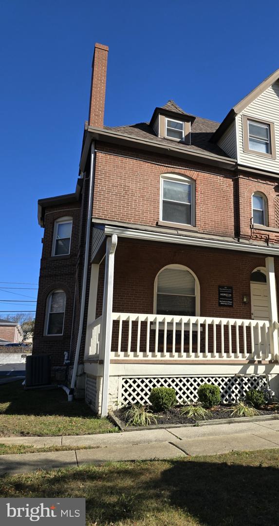 335 W Baltimore Ave Property Photo 5