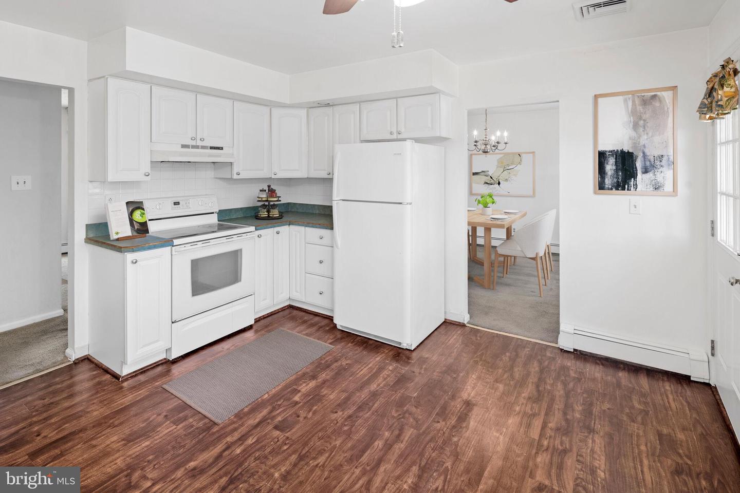 3025 Highwoods Dr Property Photo 21