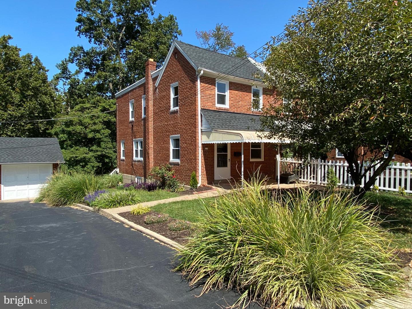 315 Birchwood Rd Property Photo