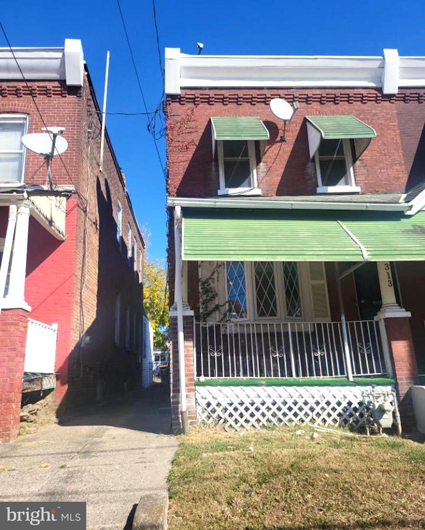 313 PENNELL ST