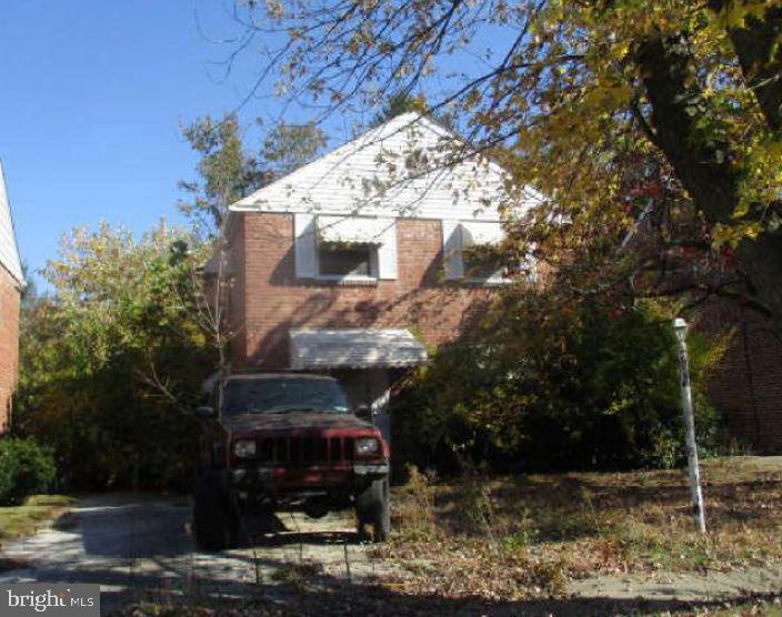 231 E Avon Rd Property Photo