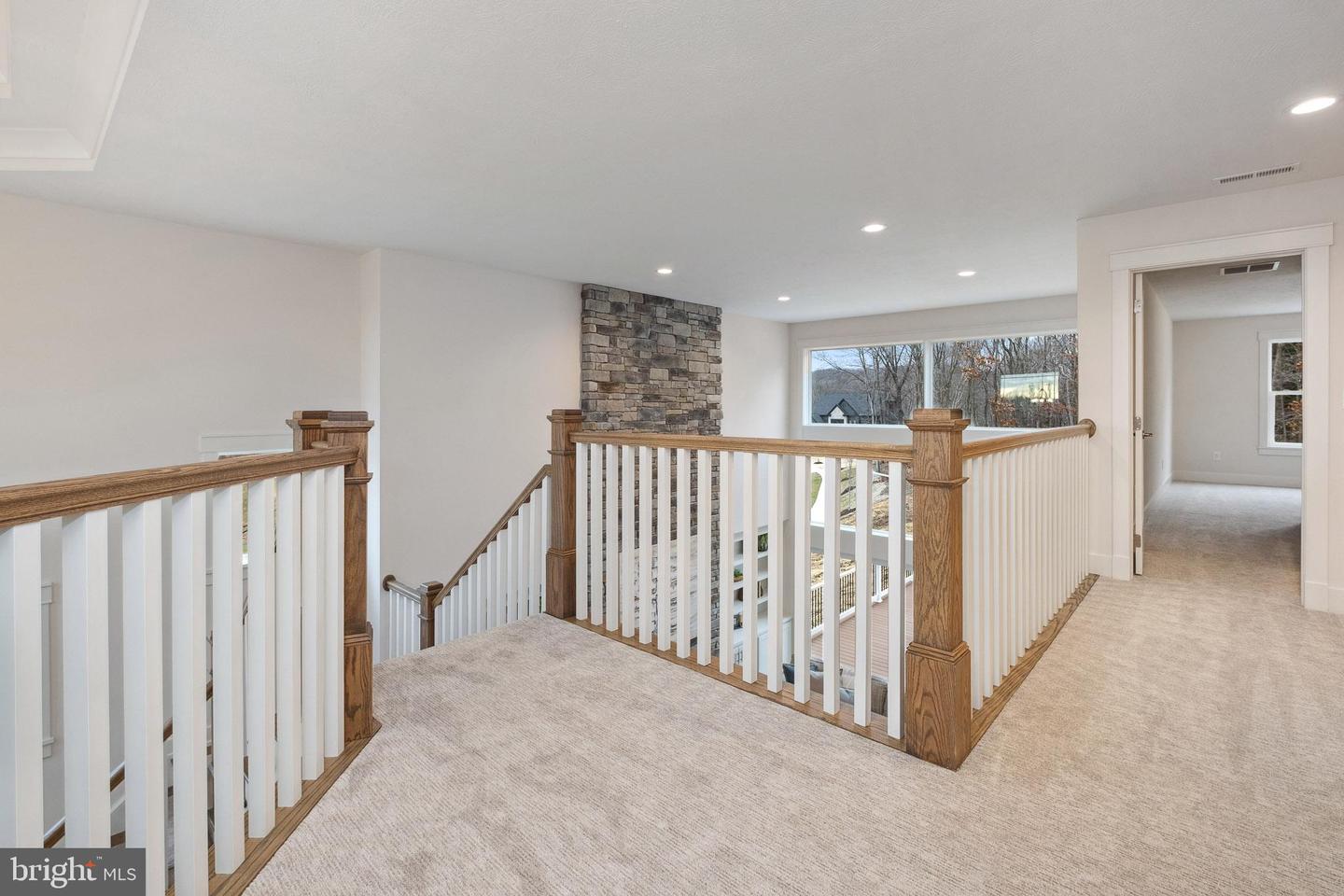 108 Eagle Dr #ps Property Photo 16