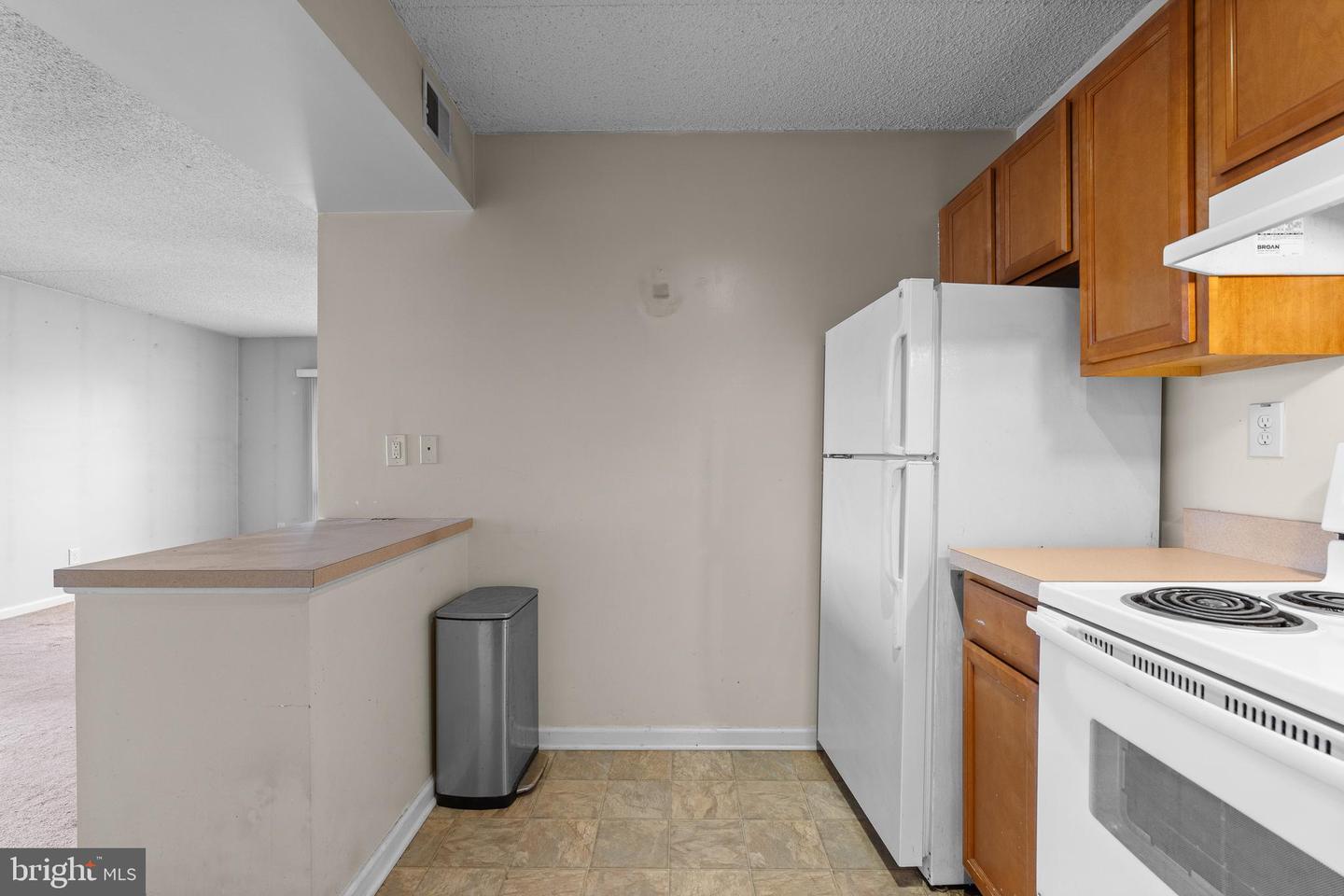 706-a Putnam Blvd #4a Property Photo 10