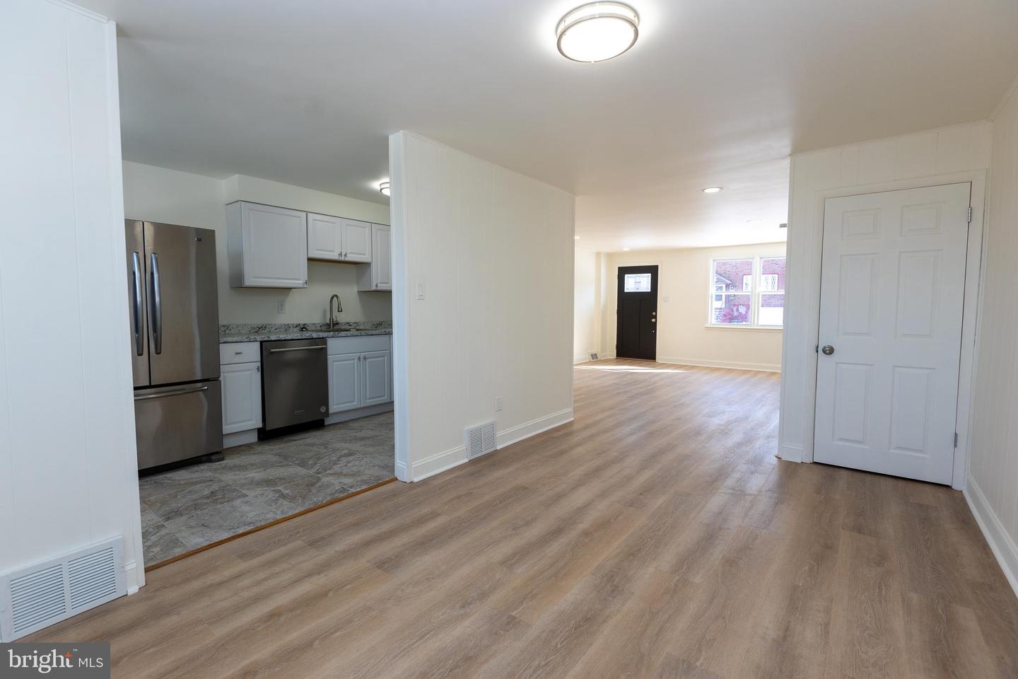 1218 Harshaw Rd Property Photo 1