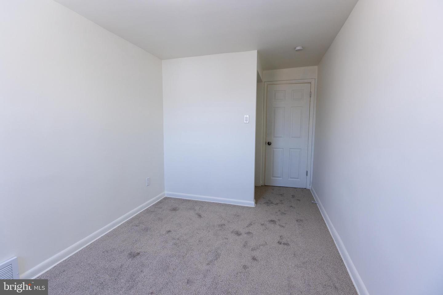 1218 Harshaw Rd Property Photo 11