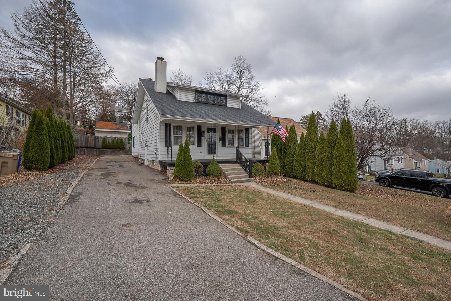 22 Delmont Rd Property Photo 2