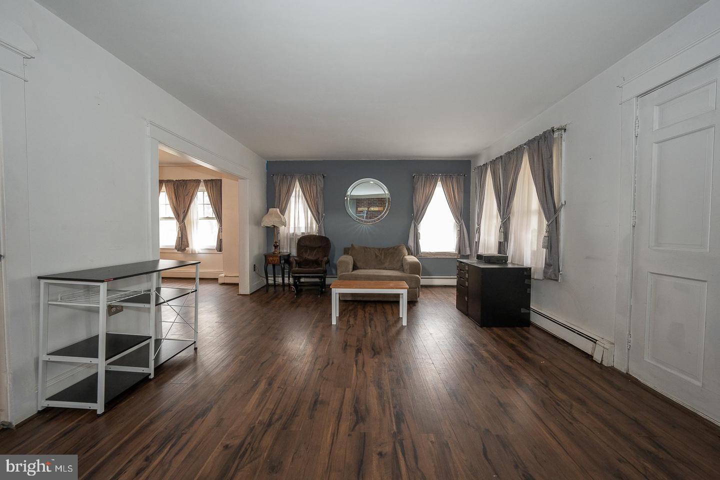 22 Delmont Rd Property Photo 8