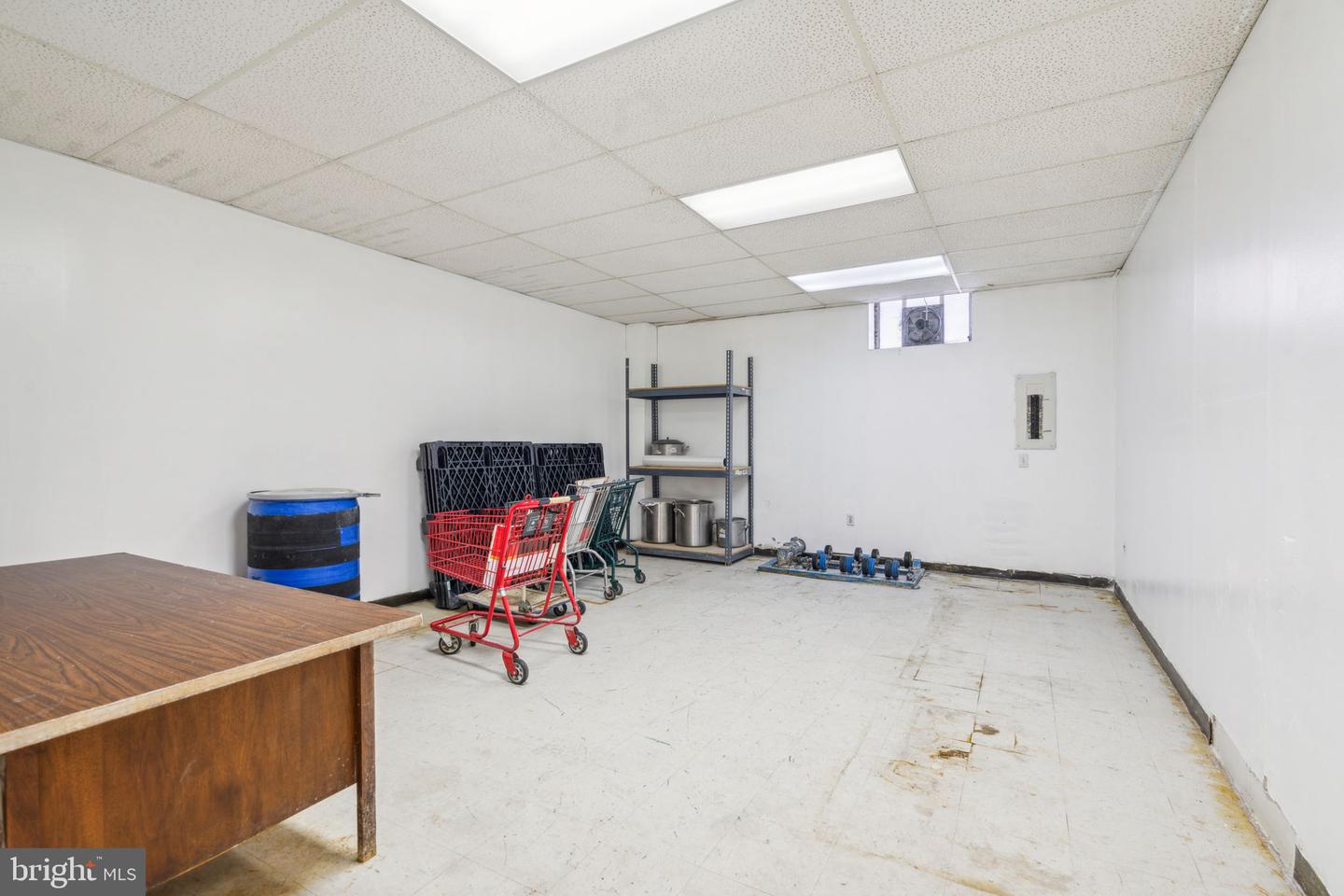 6801-6823 Ludlow St Property Photo 37