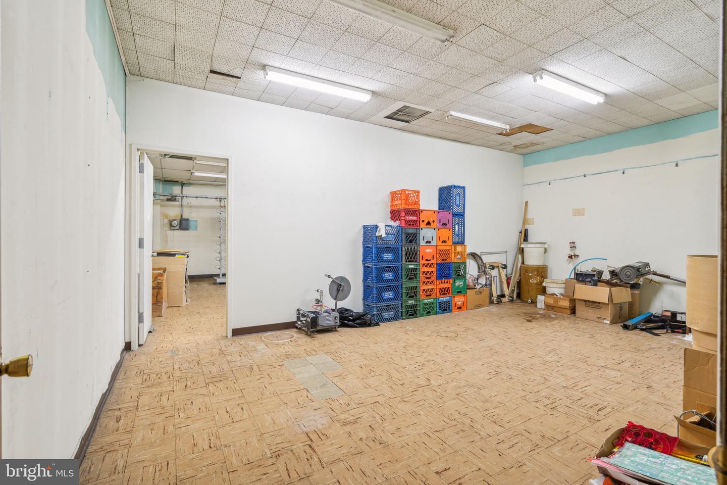 6801-6823 Ludlow St Property Photo 60