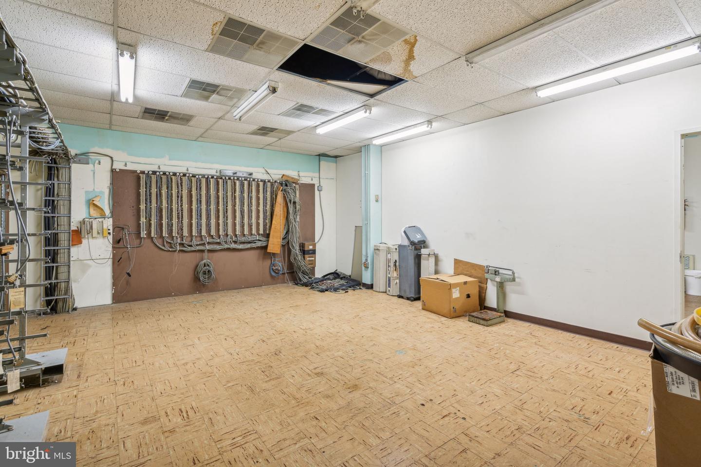 6801-6823 Ludlow St Property Photo 63