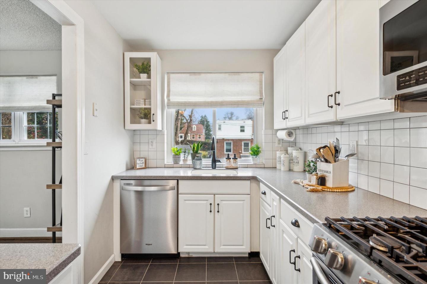 1235 Cobbs St Property Photo 10
