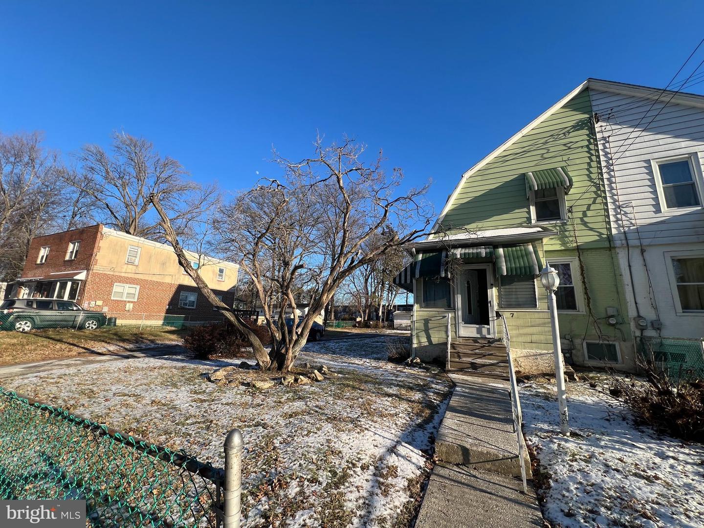9 N Garfield Ave Property Photo